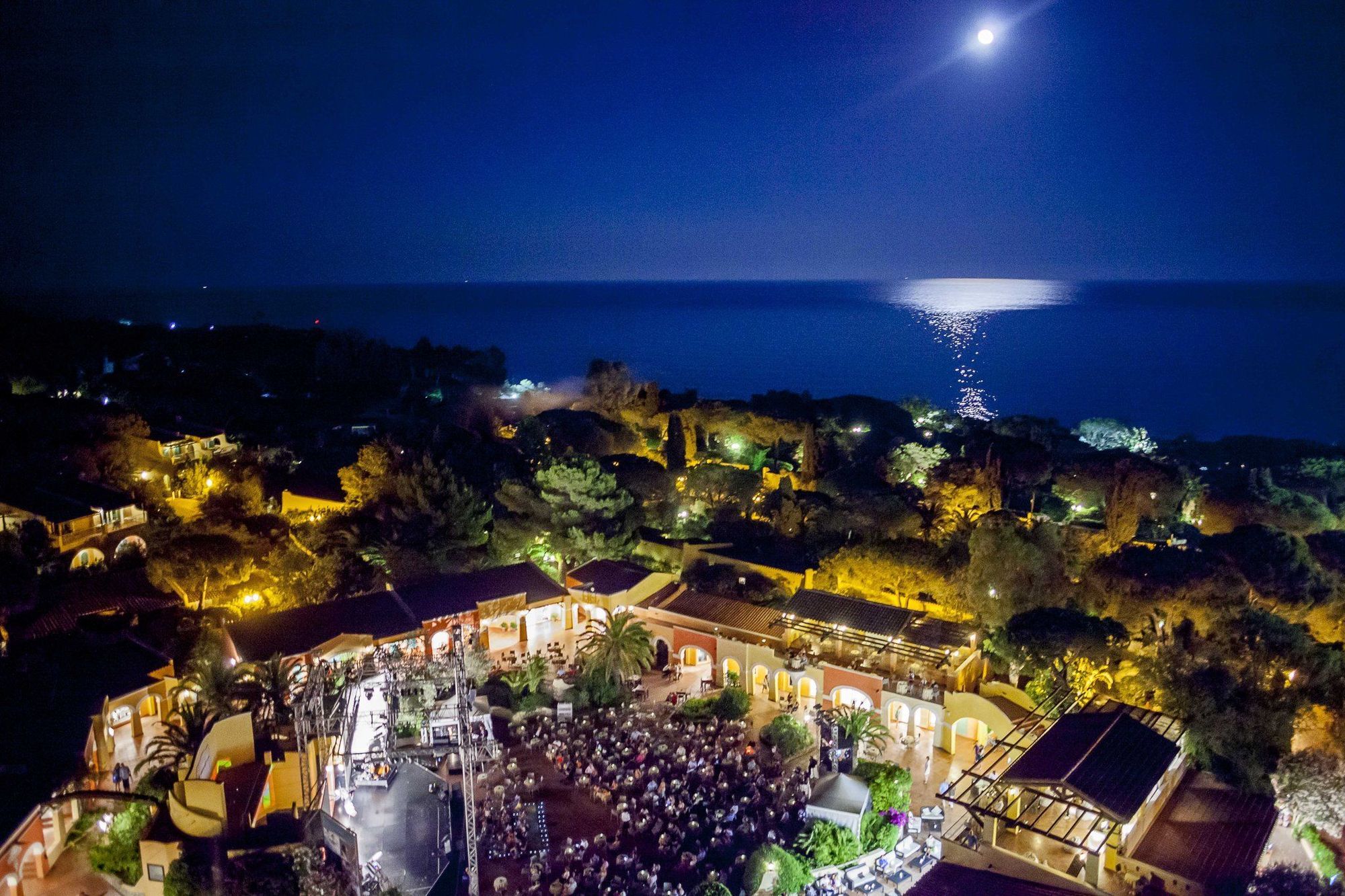 Forte Village Resort - Villa Del Parco & Spa Santa Margherita di Pula Exterior photo