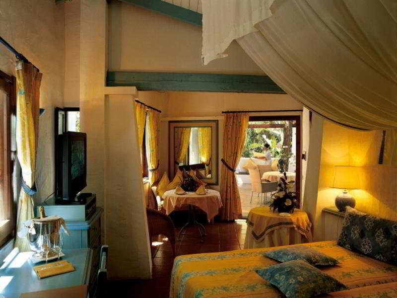 Forte Village Resort - Villa Del Parco & Spa Santa Margherita di Pula Room photo